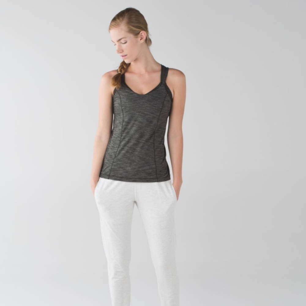 Lululemon | Run for Gold Tank Green/Camo | Size 6